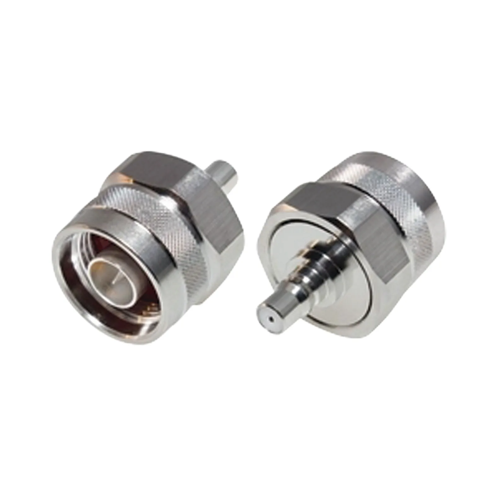 Adaptador de Bajo PIM, Interserie de Conector N Macho a QMA (Quick Mate) Hembra, Bronce Blanco/ Oro/ Teflón.