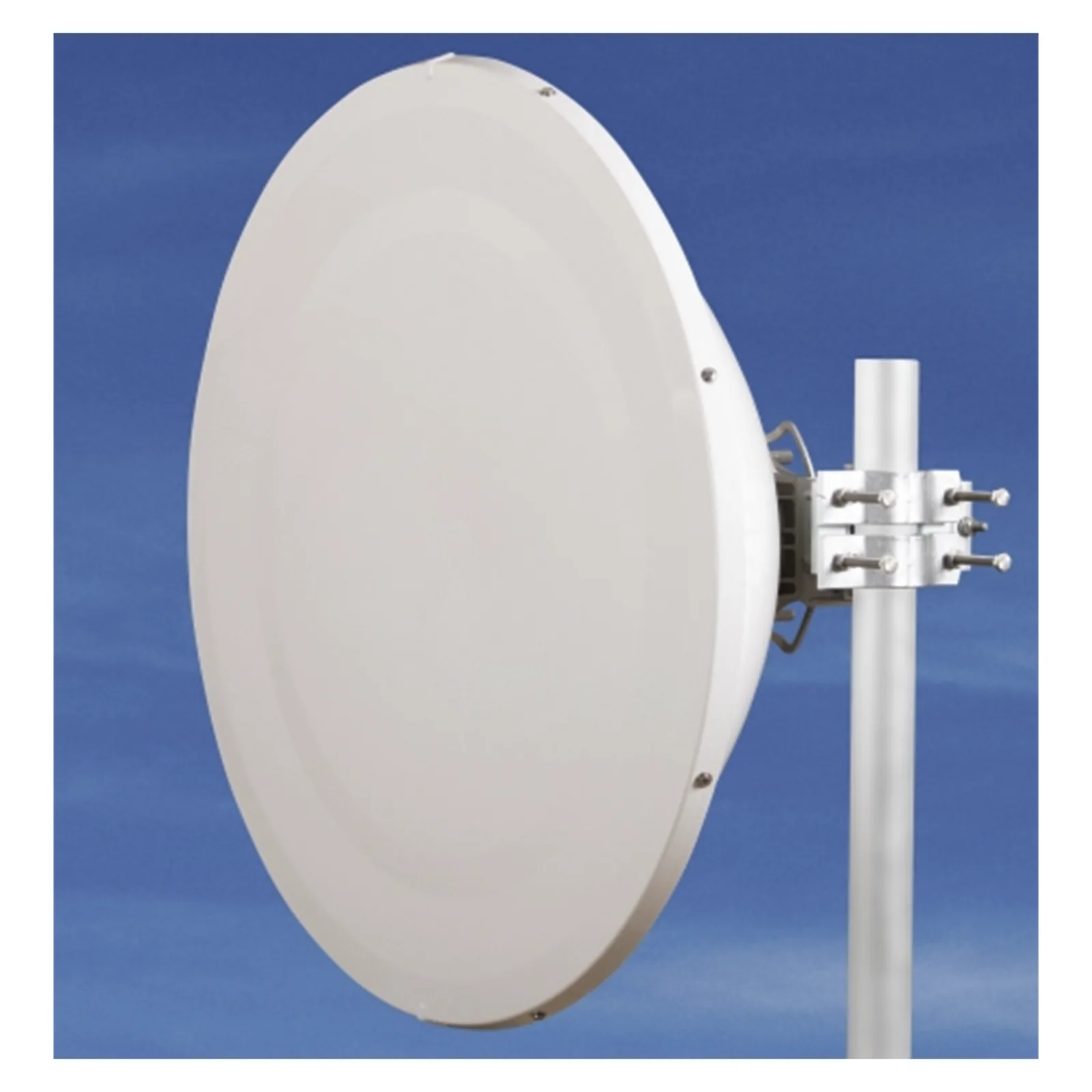 Antena direccional Alto Rendimiento / Parábola profunda para mayor aislamiento al ruido /4 ft / Guía de onda para radio B5x y C5x / Ganancia de 35 dBi / Soporte de acero inoxidable / Polaridad en 90 ° y 45 ° / Incluye montaje.