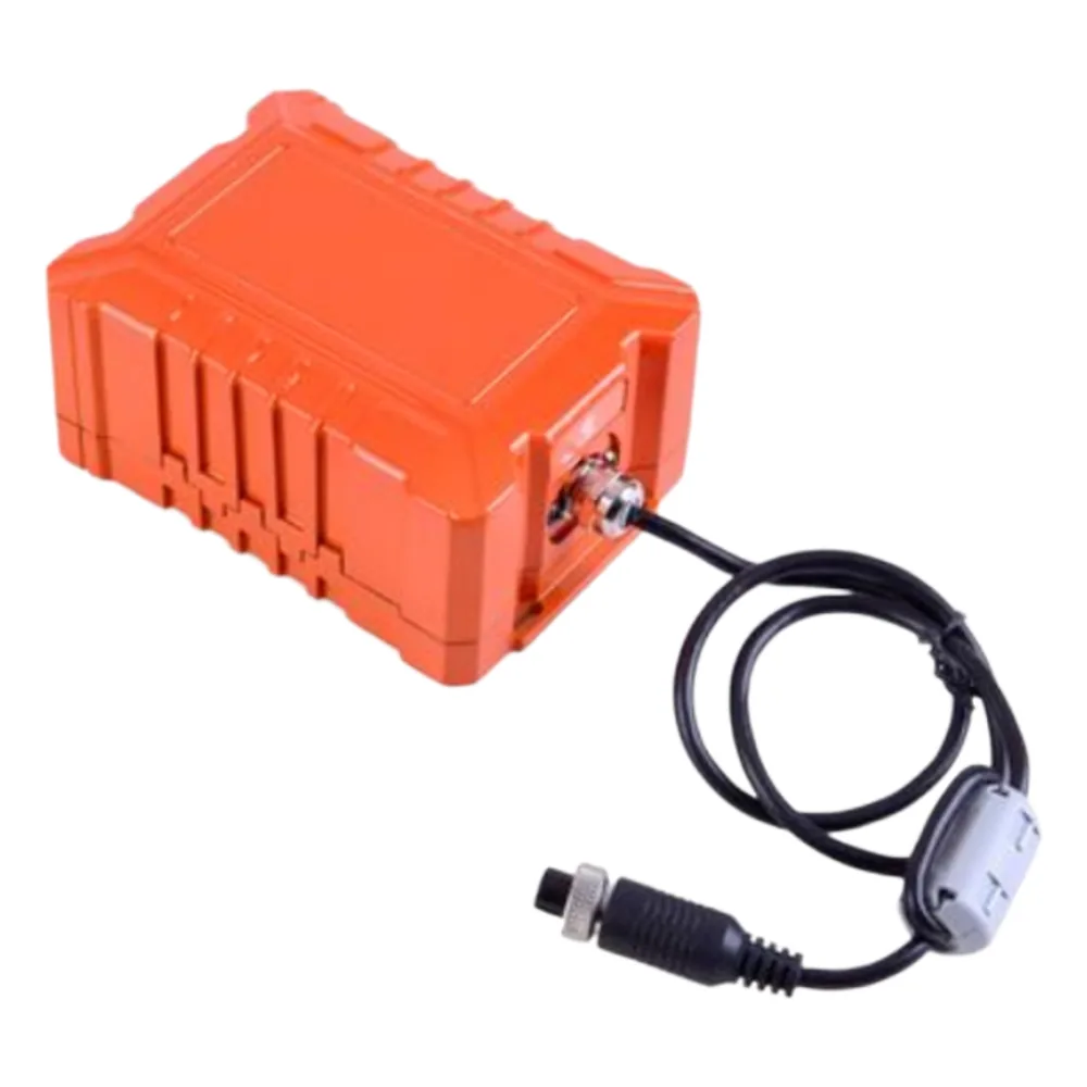 Caja de Almacenamiento Ignífuga para Grabador de Video Móvil / 64 GB / Resistencia al Fuego 15 min @ 1100 °C / Impermeable 24 h @ 100 m (328 ft) / Impacto 100 Gs @ 50 ms / Antiaplastamiento 100 KN / USB Conector de Aviación