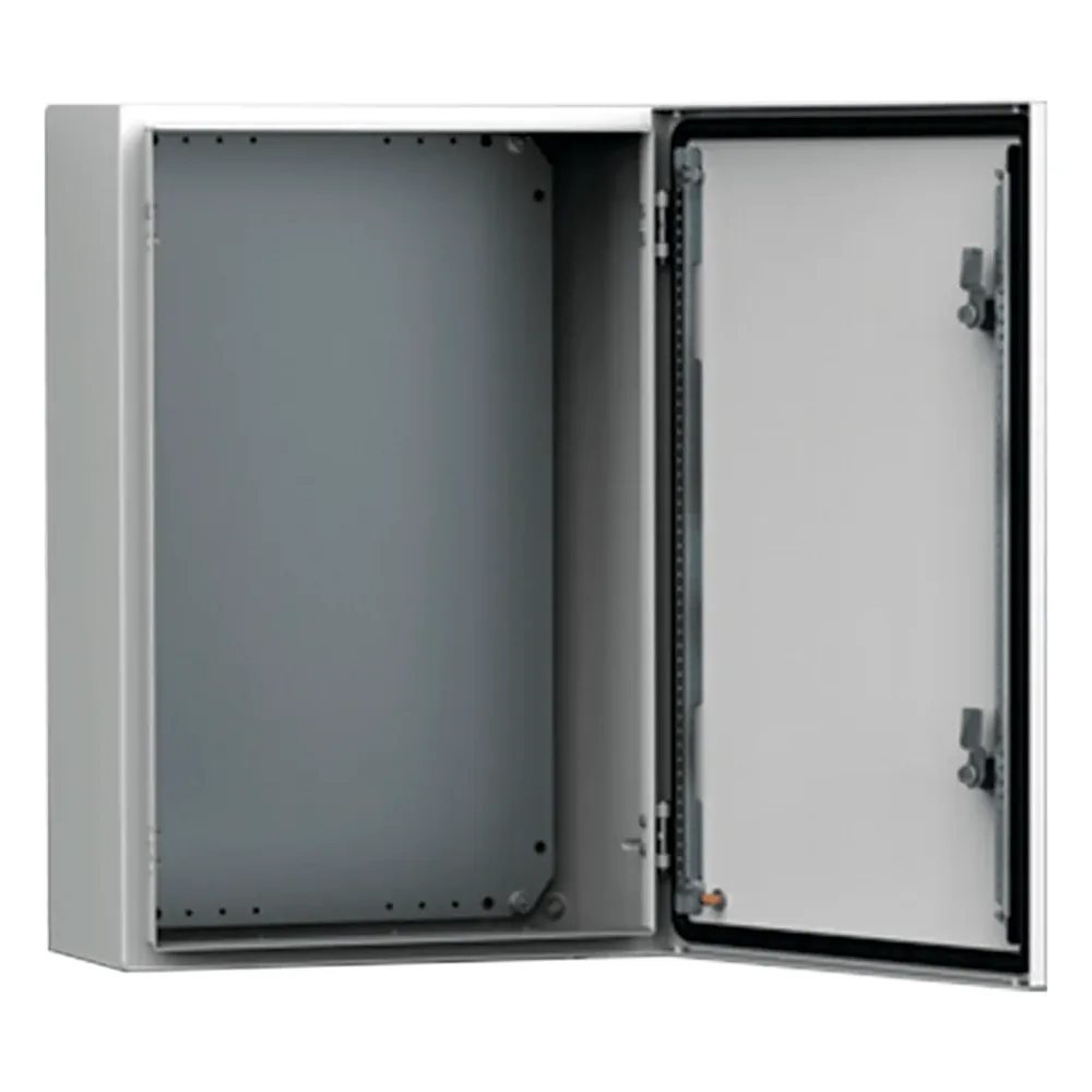 Gabinete de Uso Exterior MAS 800 x 800 x 300 mm (31.5 x 31.5 x 11.8 in) NEMA 4/12/13; IP66; IK10 de Acero Dulce 1.5 mm con Platina de Montaje Incluida Color Gris Claro