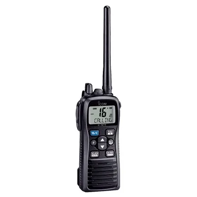 Radio Marina VHF / IPX8 Submersible 1.5 m / 6 W Potencia RF / 700 mW Audio / LCD Amplio Ángulo / AquaQuake™ / Dualwatch-Triwatch